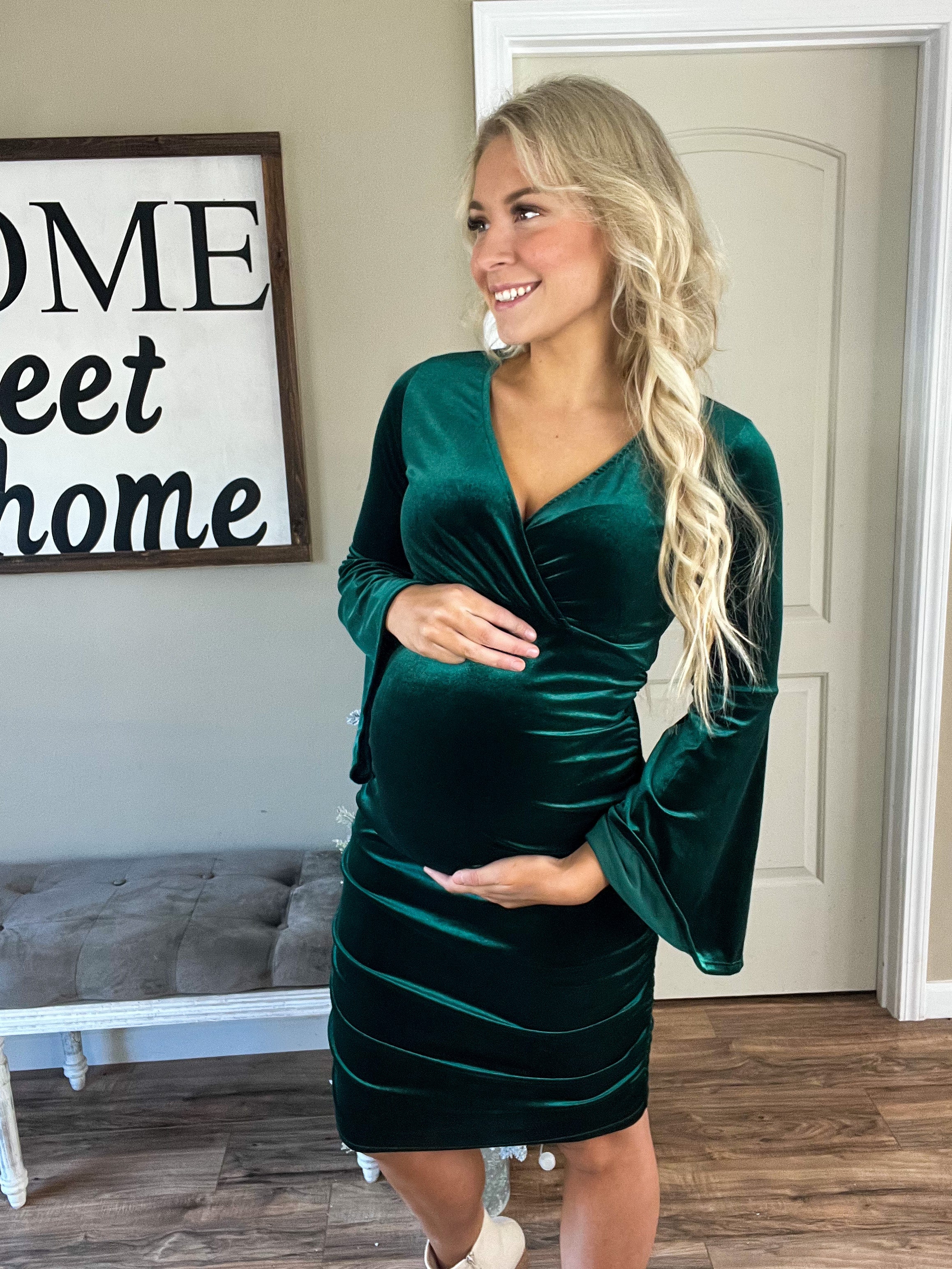 V-Neck Velvet Party Dress in Forest Green