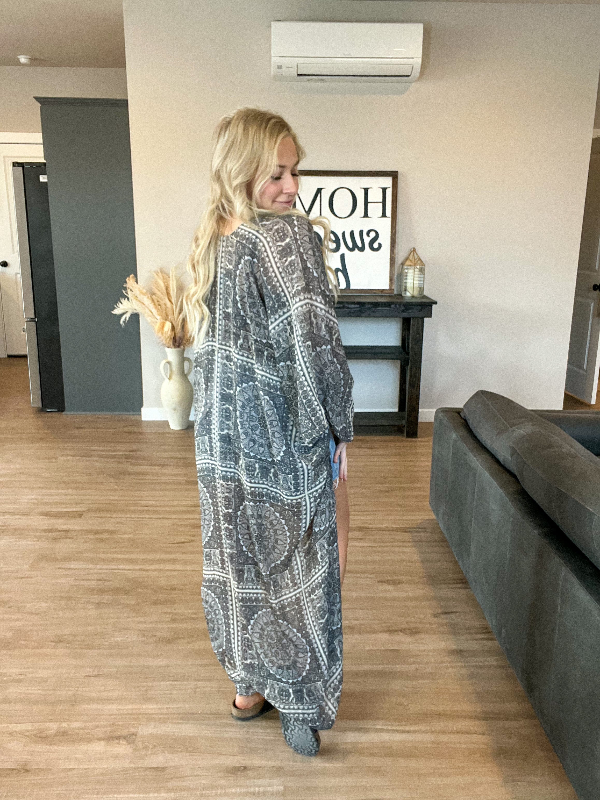 Paisley Print Kimono in Grey